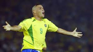 Ronaldo Nazário: Legenda Sepak Bola Brasil