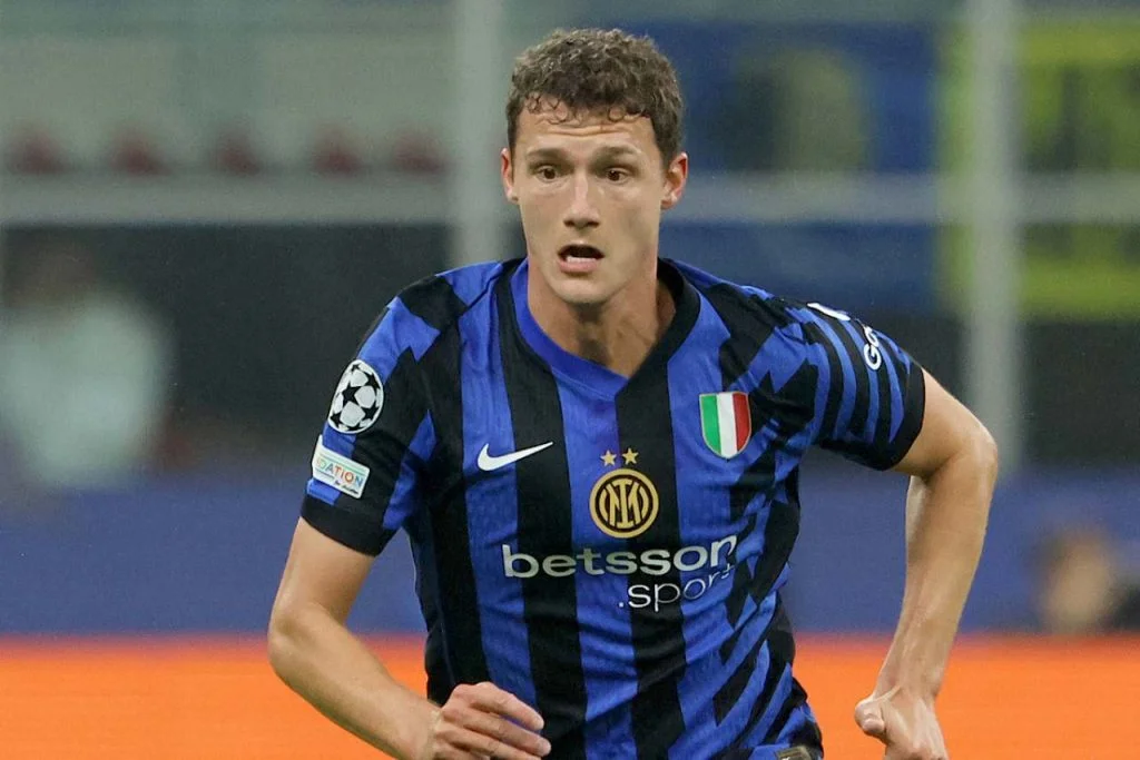Pavard Bek Serbabisa yang Jadi Andalan di Klub dan Timnas